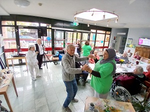 Geburtstagsfeir tanz.jpg