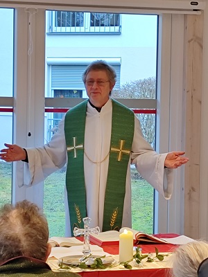 Gottesdienst 4kl.jpg