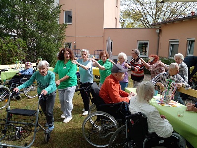 tanz in den Mai 20kl Zug.jpg